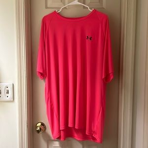 Under Armor 3XL neon pink shirt (Only worn once!)